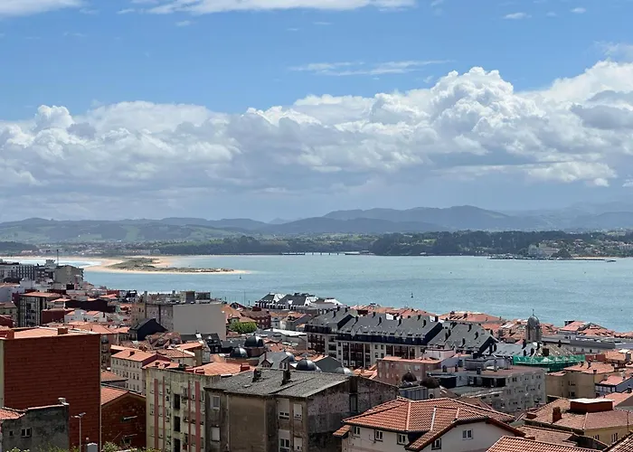 Con Vistas A La Bahia *